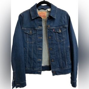 Women’s Levi’s Jeans Jacket Size XS